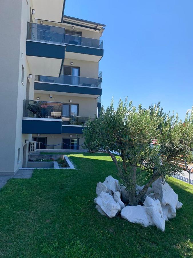 Asteras Studios Paralia Katerinis Luaran gambar